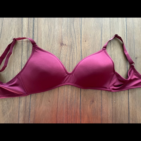 Maroon ‘Just for the Weekend’ Wireless Bra - Picture 2 of 4